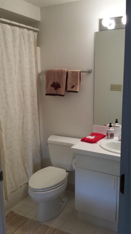 לינקולן Lovely Townhouse With Views מראה חיצוני תמונה